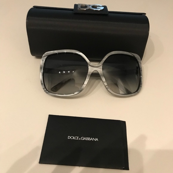 Vintage sunglasses - Dolce & Gabbana - Picture 1 of 4